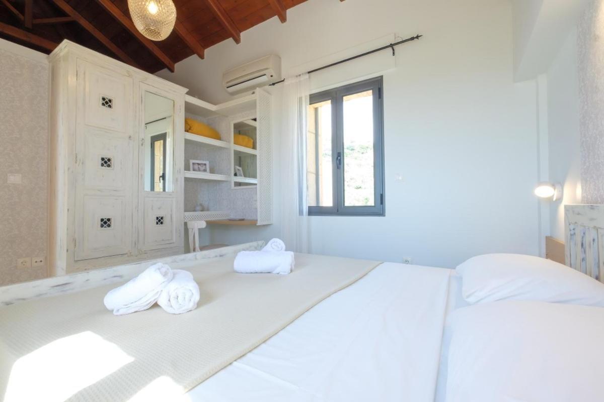 Trochalo Villas Stoupa Exterior photo